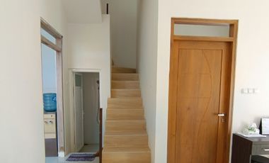 rumah siap huni 2 lantai gentan solo cluster lingkungan jadi