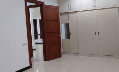 Rumah Graha Family Full Renov Semi Furnish