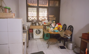 Dijual murah, nego sampai jadi, rumah tua di Villa Melati Mas, Serpong