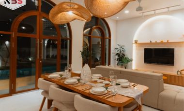 Dijual Villa Brand New dengan Design Classic View Laut & Sawah
