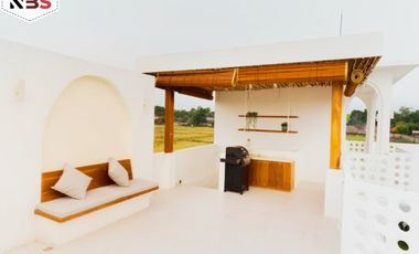 Dijual Villa Brand New dengan Design Classic View Laut & Sawah