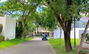 Tanah kapling di kompleks perumahan elit dan asri di mataram