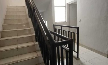 Disewakan Rukan Evenue 3.5 Lantai di JGC Cakung Jakarta Timur