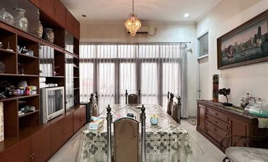 HOT SALE! Rumah 2 LT Terawat Siap Huni di Keb Lama Jaksel -14548