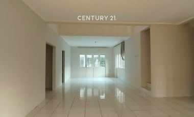 Rumah 2 Lantai Hook Di Bintaro Jaya Sektor  8  / 9034