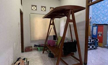 Istimewa Rumah SHM Full Furnished dlm Perumahan dekat Kampus Instiper