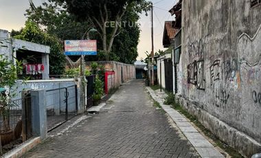Harga Murah Rumah Dengan Tanah Luas Strategis Dekat Bintaro 16770