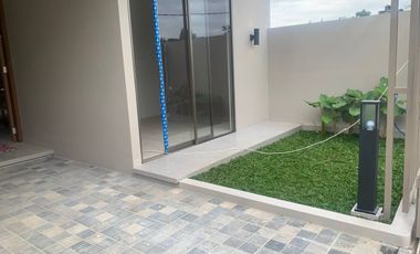 Rumah baru view golf cigadung dekat dago resort pakar