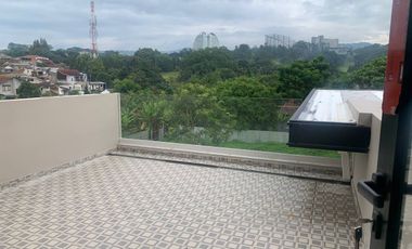 Rumah baru view golf cigadung dekat dago resort pakar