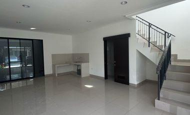 Disewakan rumah millenial pik2 extension uk 6x15 unfurnish baru