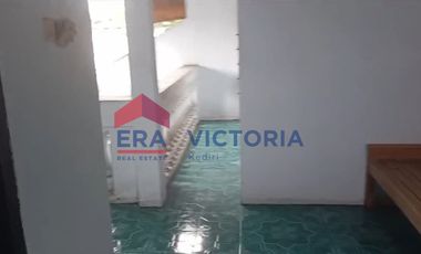 Rumah DIJUAL di Rejomulyo Kota Kediri Depan Jalan Raya Dua Ruas Jalan