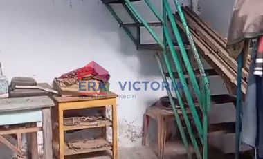 Rumah DIJUAL di Rejomulyo Kota Kediri Depan Jalan Raya Dua Ruas Jalan