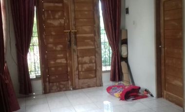 griya. Alinda. rmh. besar. hrg. mini jadiin. kos. pasti. untung.
