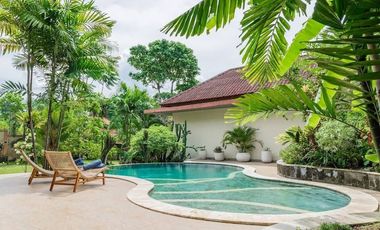 Villa is available for Sale It Now  Villa located in Kaba-Kaba area