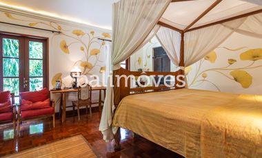 Cantik Villa Dua Kamar Tidur Di Tepi Pantai Sanur