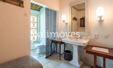 Cantik Villa Dua Kamar Tidur Di Tepi Pantai Sanur