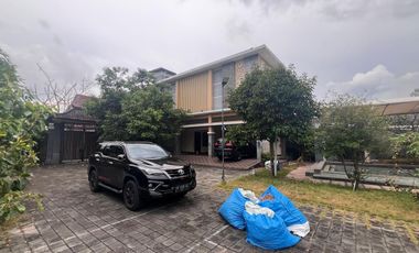 Villa di Sindu Cakranegara kota Mataram