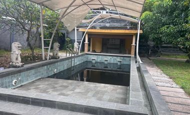 Villa di Sindu Cakranegara kota Mataram
