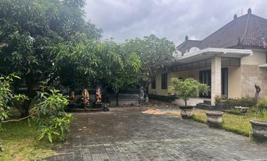 Villa di Sindu Cakranegara kota Mataram