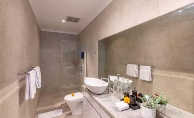 Villa Exclusive strategis Kerobokan Bali