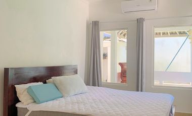 Villa dengan kolam renang pribadi di green valley Senggigi