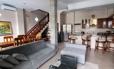 Villa ocean view yg terletak di Ungasan Kuta selatan