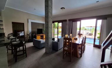 Villa ocean view yg terletak di Ungasan Kuta selatan