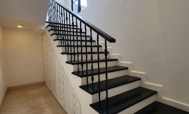 For Lease rumah mewah cilandak jaksel