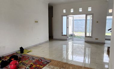 Rumah Dijual Sidoarjo Lokasi Strategis Perum Puri Surya Jaya Gedangan