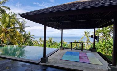 Villa hill view laut dekat senggigi