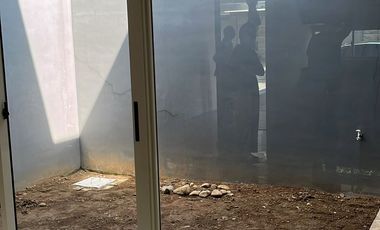 Disewakan graha natura ada 4 ac lokasi strategis