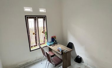 Rumah di kompleks perumahan Kekeri Lombok barat