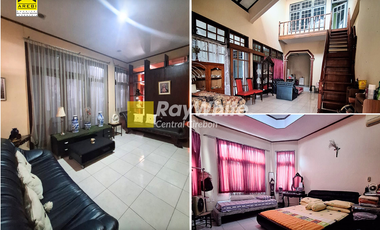 Jual Rumah 2 Lantai Semi Furnished di Komplek Cimanuk, Cirebon