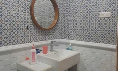 Rumah 2 Lantai di Gunung Sari Indah Surabaya SHM siap huni murah