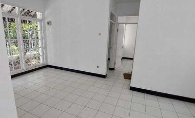 Disewakan Rumah Cantik Strategis Di Area Arcamanik
