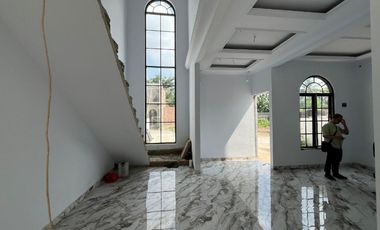 Rumah Premium 2 1/2 Lantai 6 Menit LRT Cibubur 900Jutaan