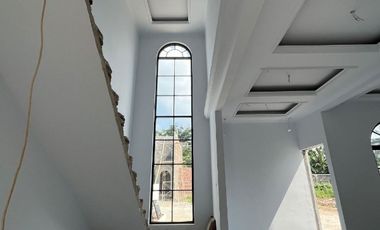 Rumah Premium 2 1/2 Lantai 6 Menit LRT Cibubur 900Jutaan