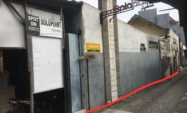 Rumah hitung tanah pinggir jalan prof suharso