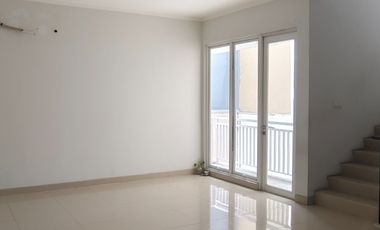 Lotus Summarecon Bekasi Jln Kembar Utama View Danau Split Lvl Morizen