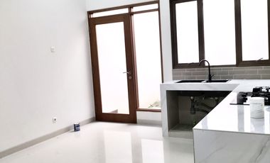 Disewakan Rumah Baru Minimalis Cluster, Cul Desak, Homey, Asri, Aman