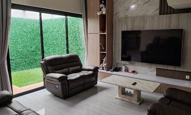 disewakan rumah green garden residence siap huni  mewah