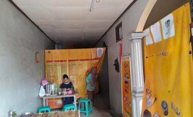 Rumah Plus Tempat Usaha Gajahan Solokota