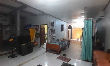 Rumah Plus Tempat Usaha Gajahan Solokota