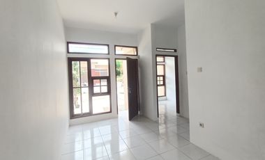 Jual Rumah Siap Huni Bisa KPR Di jln Hj Ghofur paku Haji Cimahi KBB
