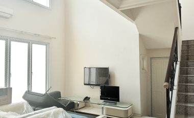 Disewakan Rumah Minimalis Wisata Bukit Mas Wiyung 4 Kamar Luas 240m