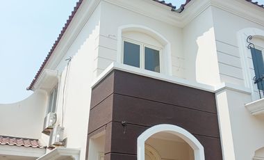 Disewakan Rumah Minimalis Wisata Bukit Mas Wiyung 4 Kamar Luas 240m