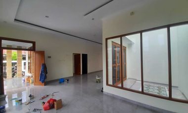 Menarik Di jual Rumah Baru Area Kota Madya