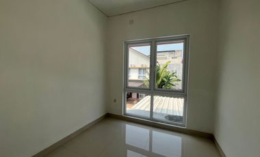 Rumah LB 150 Hadap Selatan 13 menit ke RS Satria Medika Bekasi J-36590