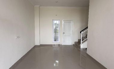 Rumah siap Huni lokasi strategis  di belakang kantor bupati Gowo