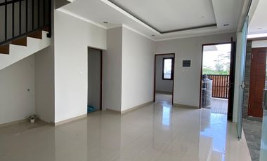 Villa Baru Jadi Di Benoa Badung Bali Denga Kawasan Elite